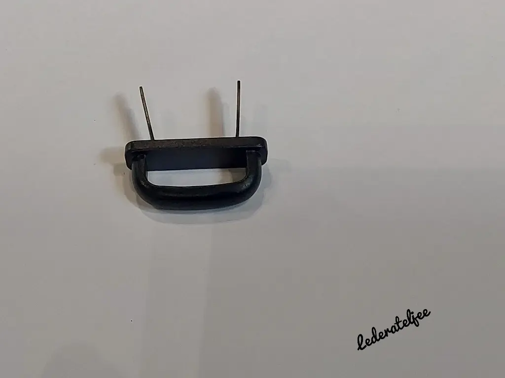 H141 Beugel 1,5 cm Zwart