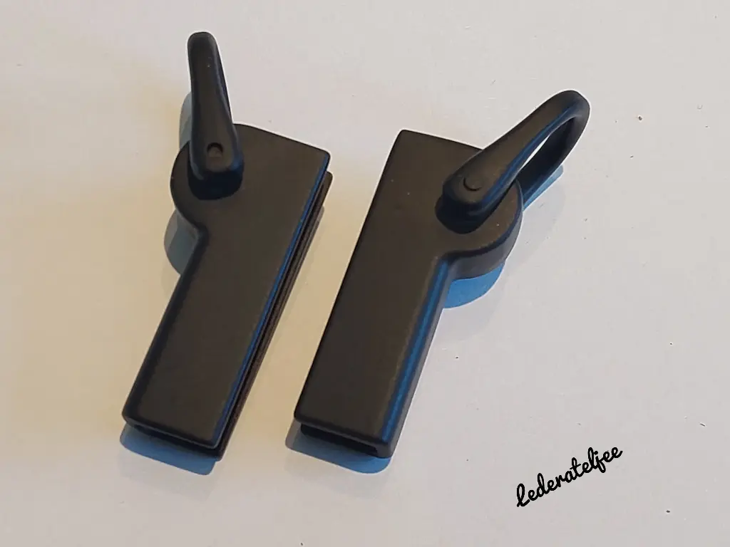 H152 Soufflethaken Zwart