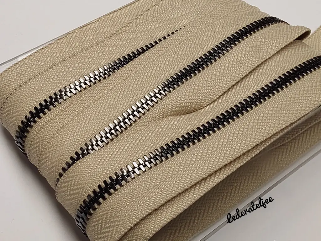 Metalen rits  Gun Metal tandjes 5mm - verschillende kleuren (geen YKK) 