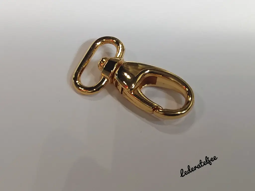 M106 Musketon 2 cm Goud