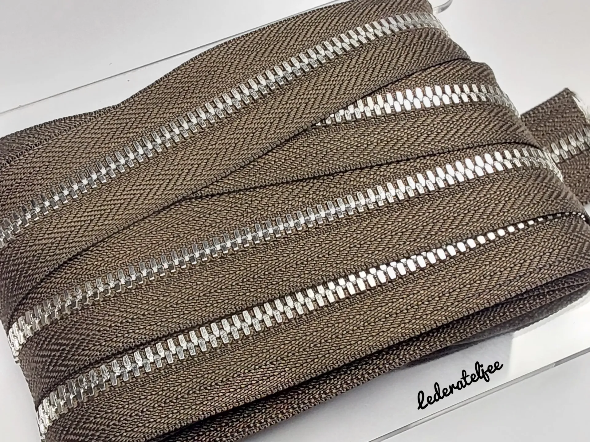 Metalen rits 5mm - Donker Bruin (geen YKK) (Nikkel)