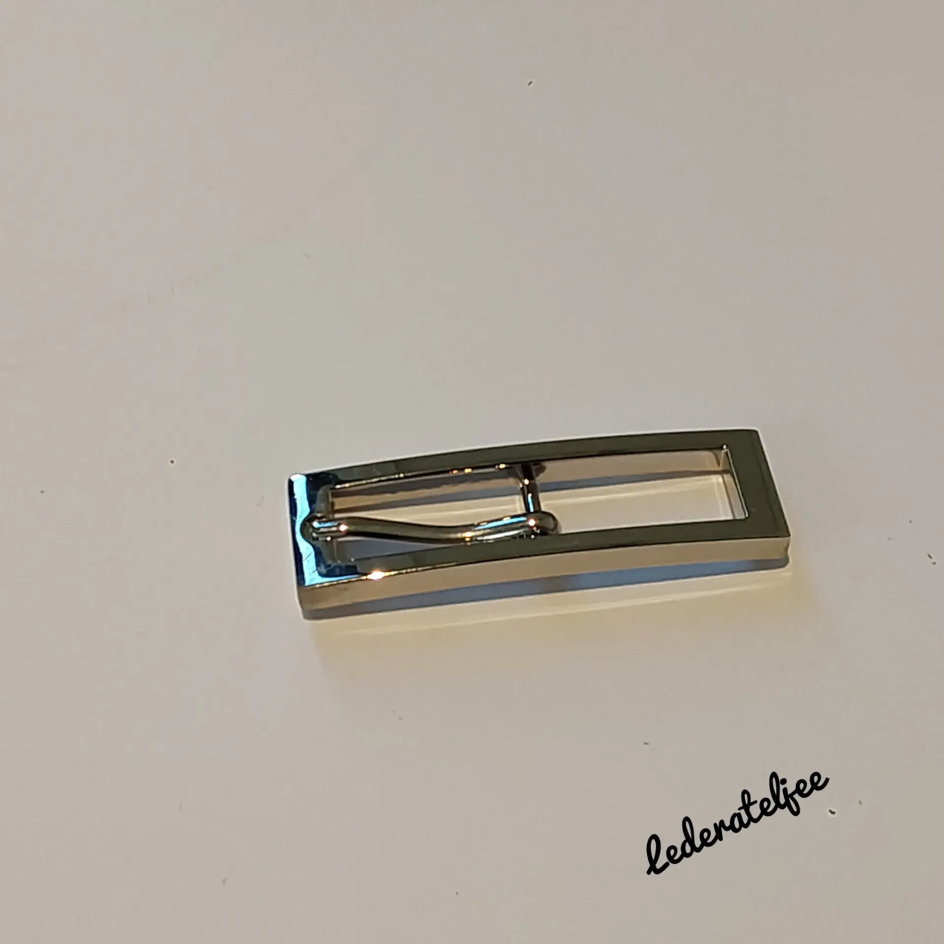G06 Gesp 1cm Nikkel