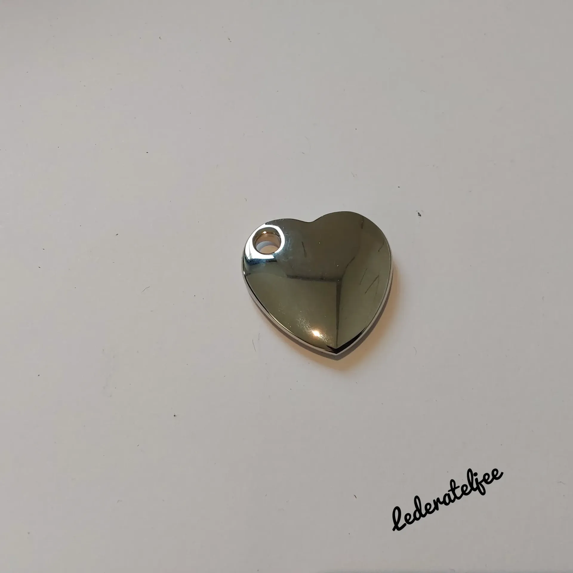 O39 Harthanger Nikkel