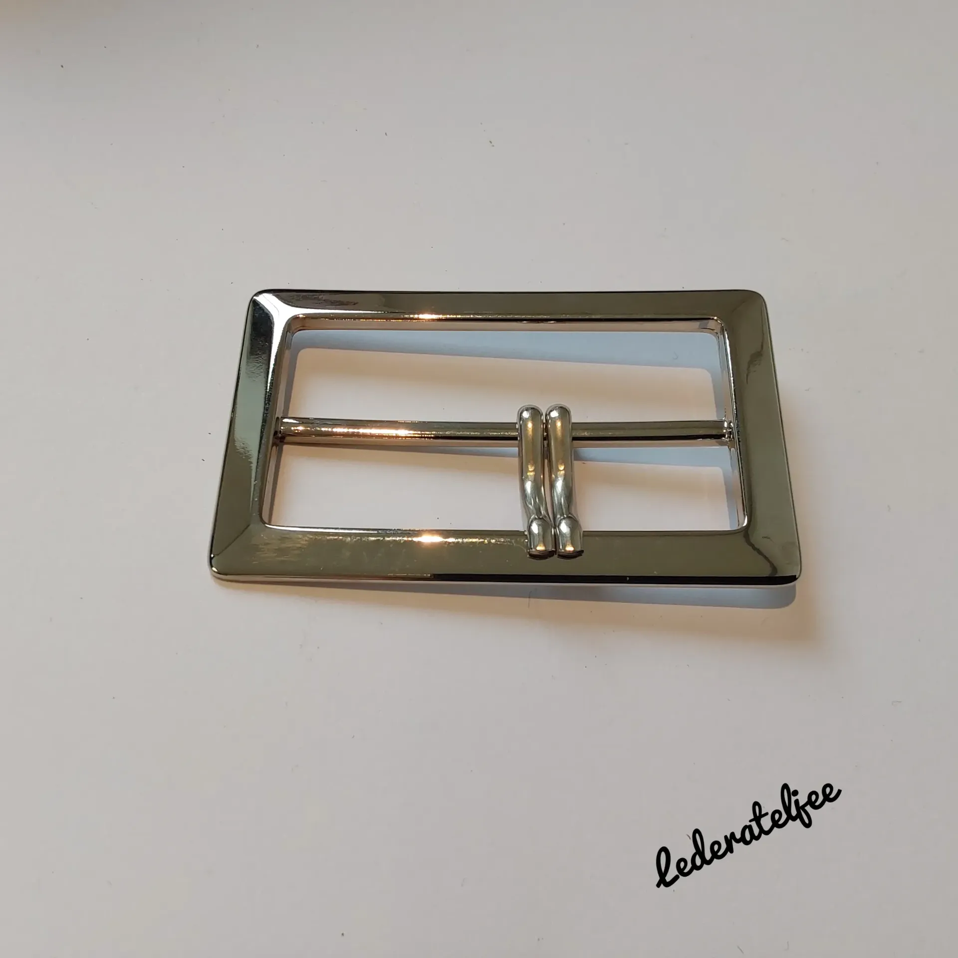 C51 Gesp Nikkel 6 cm