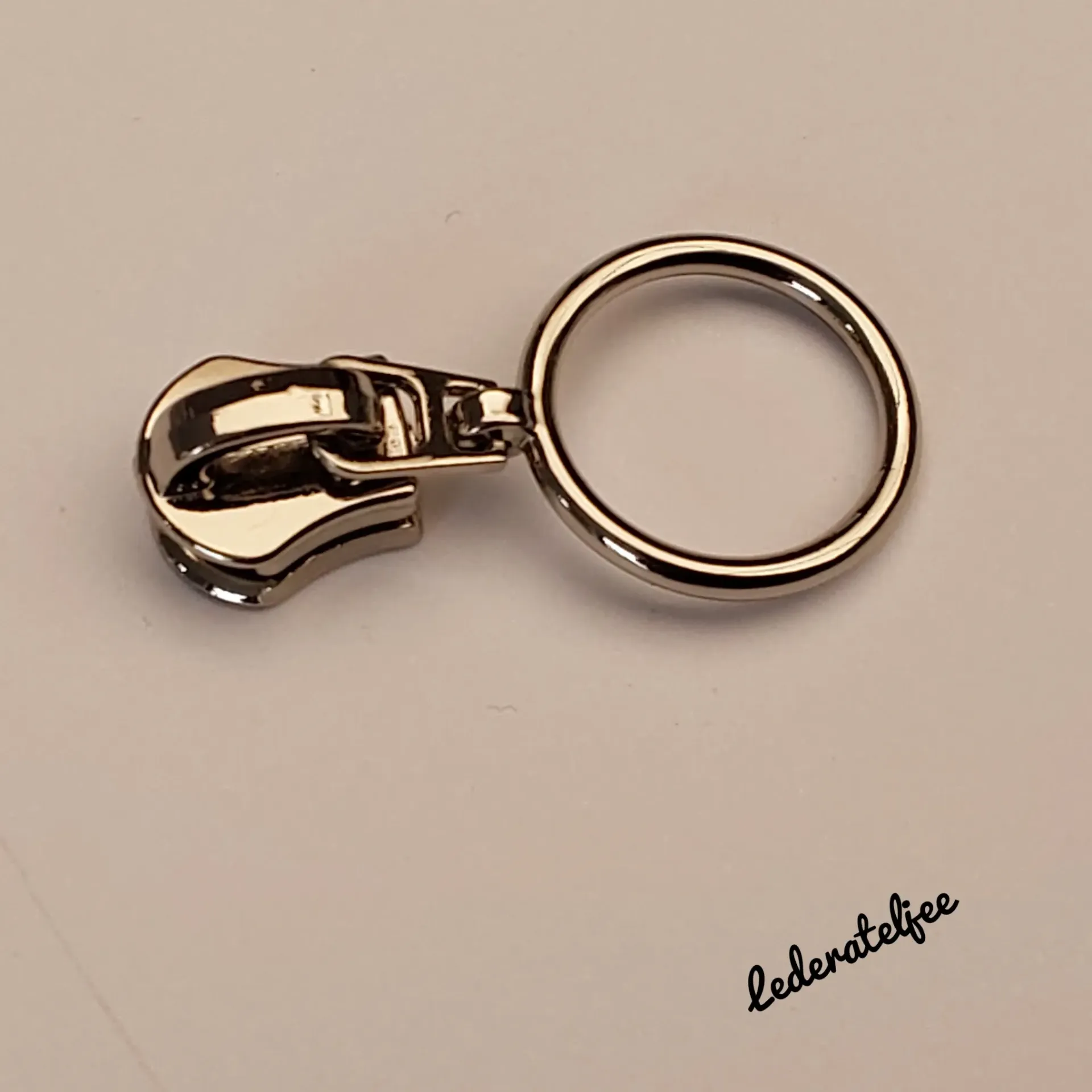 Ritstrekker met Ring (Nikkel)