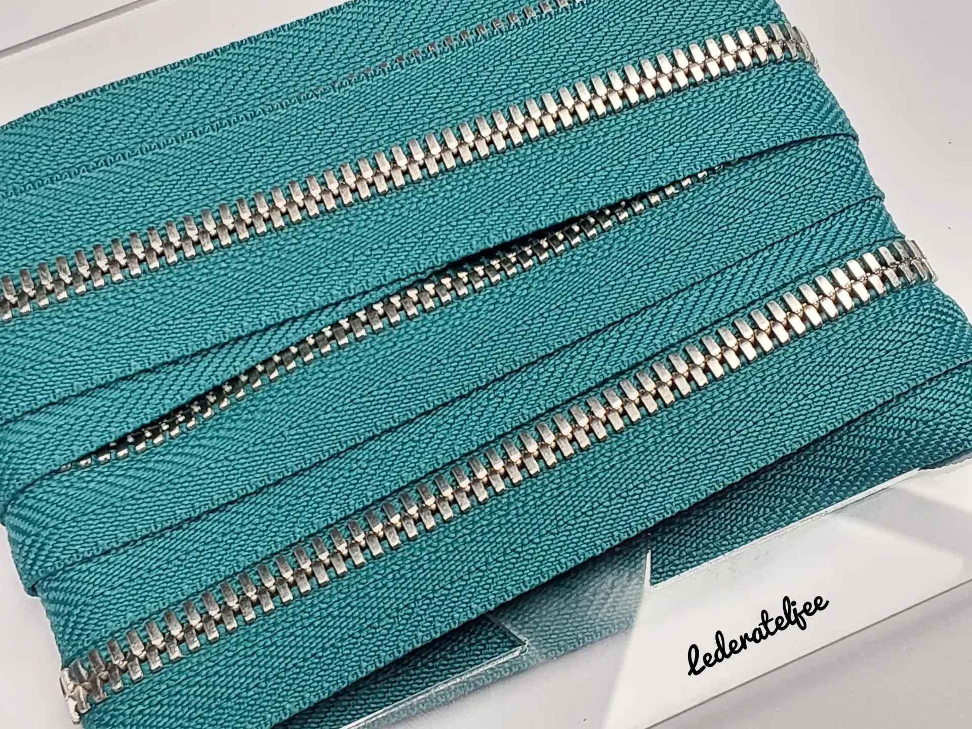 Metalen rits 5mm - Pepermunt blauw (geen YKK) (Zwart)