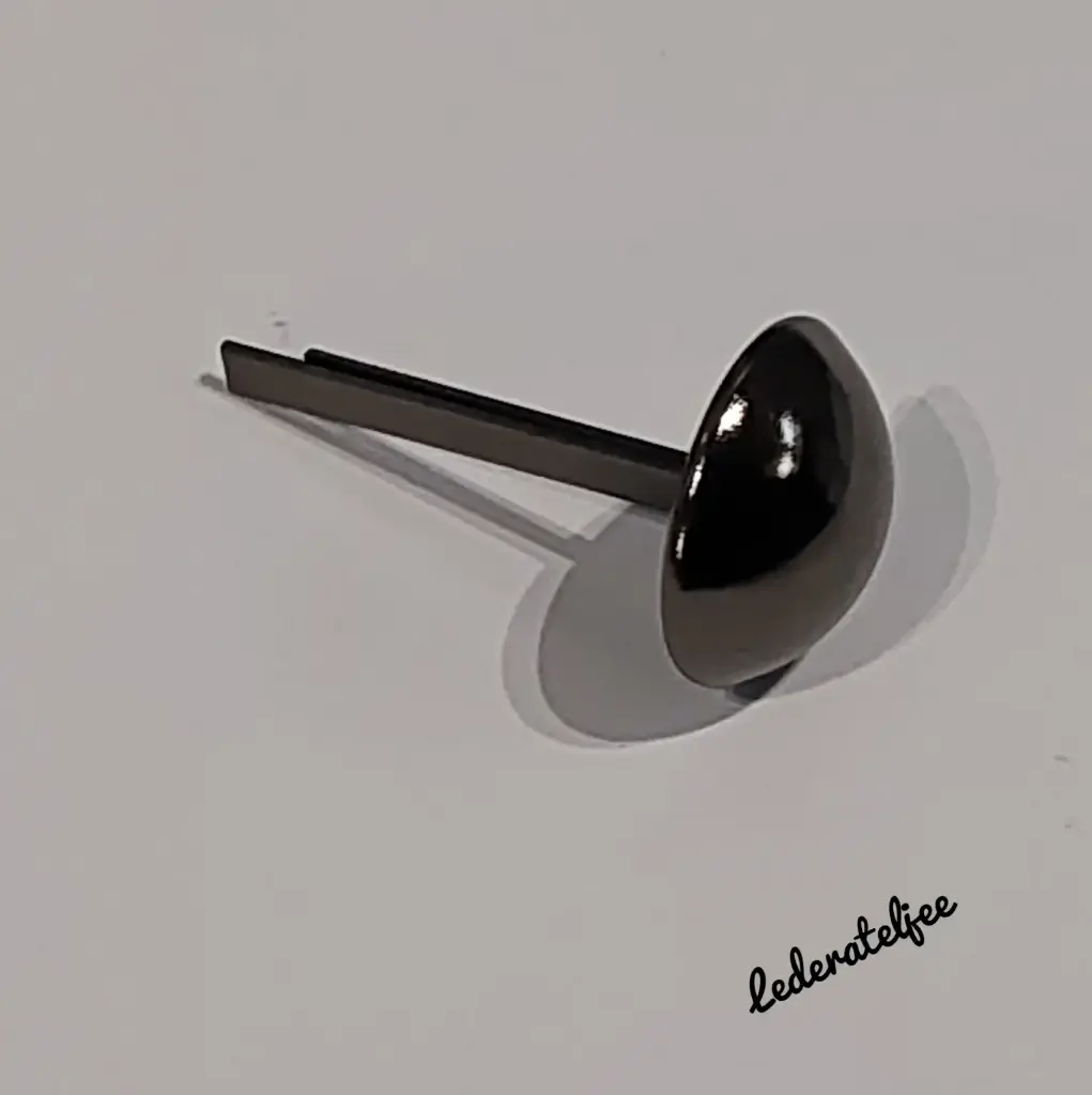 P62 Pootjes Gun Metal