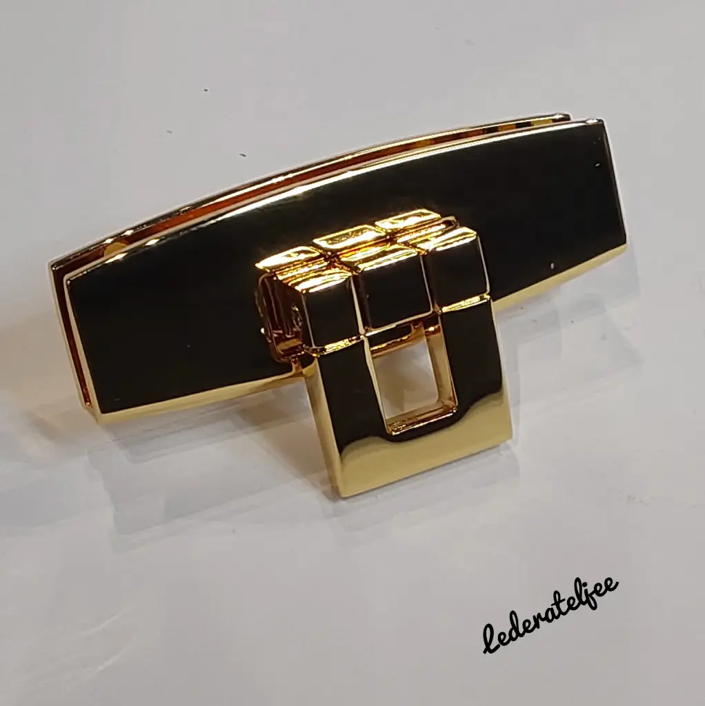 S105 Handtasslot Goud
