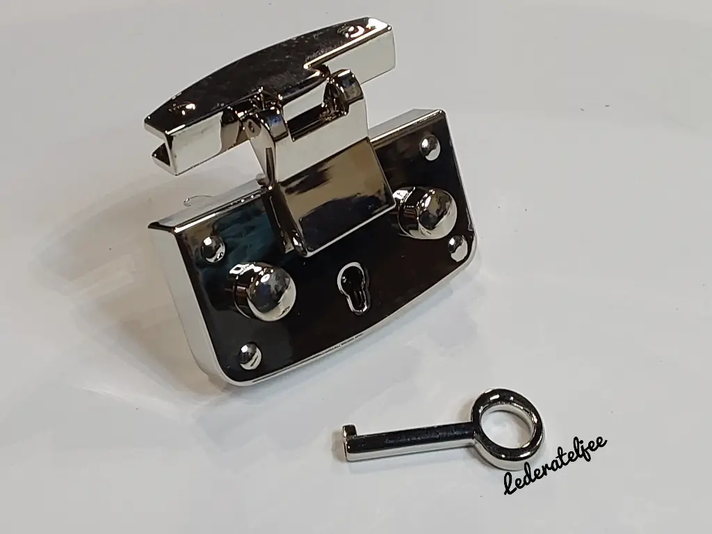 S95 Handtasslot Nikkel