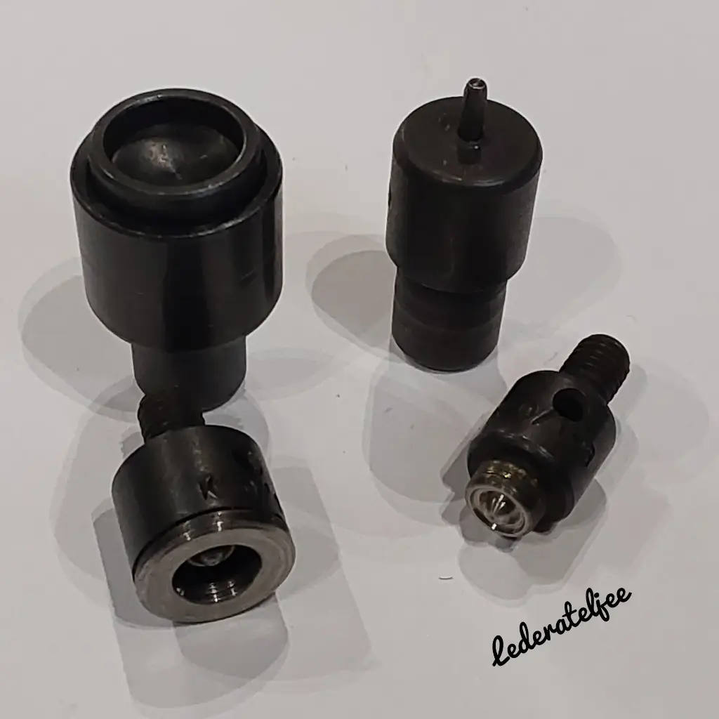 U06 Matrijzen zware Drukknopen 1.25 