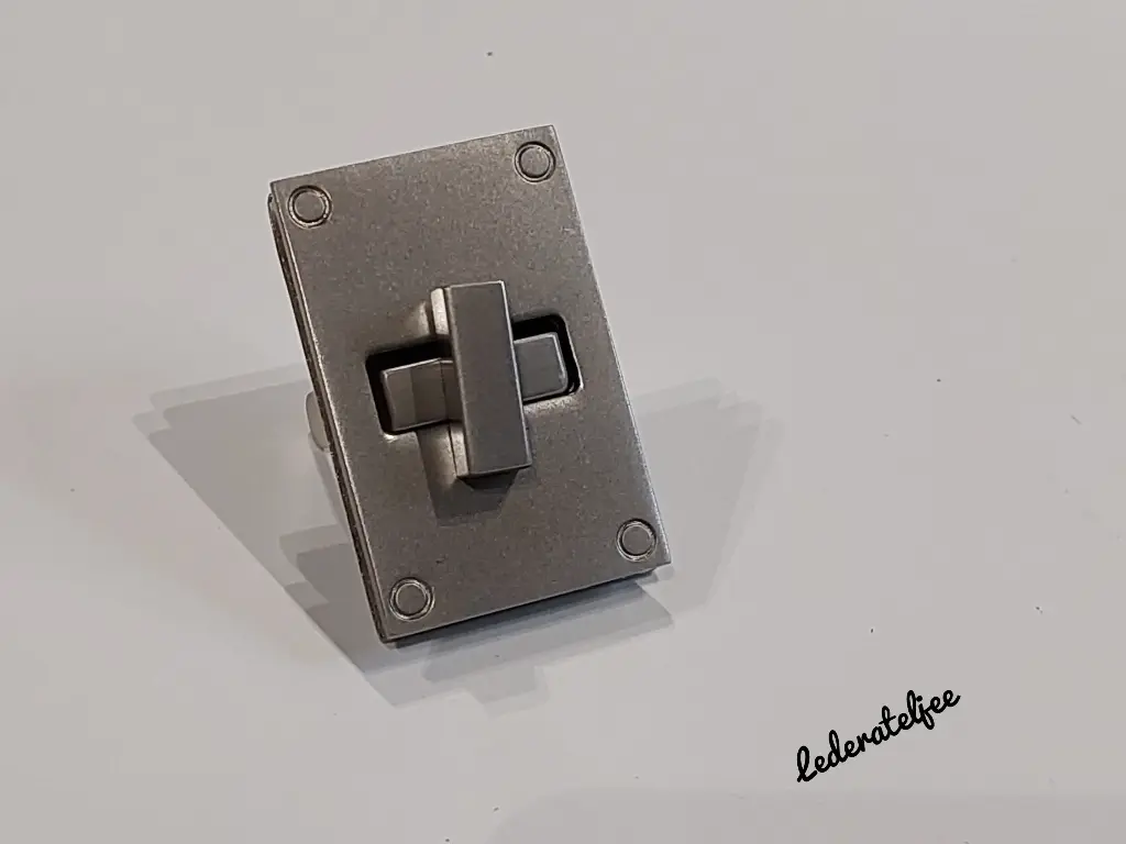 B10 Draaislot Sandblasted