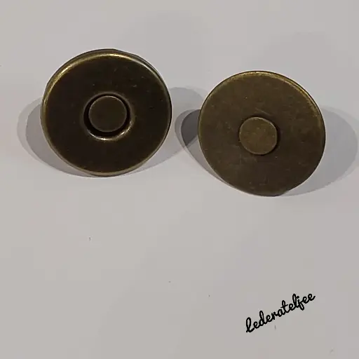 D66 Magneet Brons
