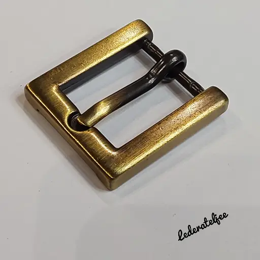 G84 Gesp 2 cm Brons