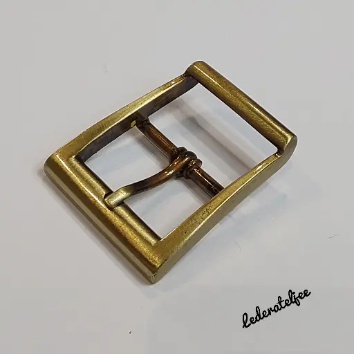 G51 Gesp 3 cm Brons