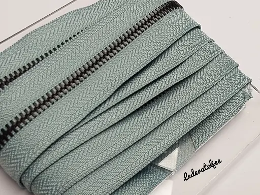 Metalen rits zwarte tandjes 5mm -verschillende kleuren (geen YKK) 