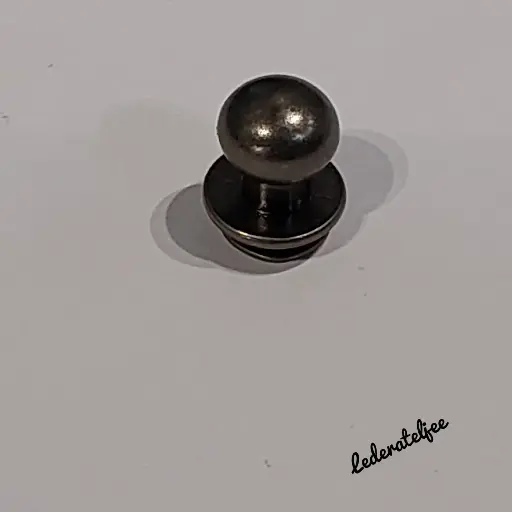 P69 Geweerknop Oud Zilver