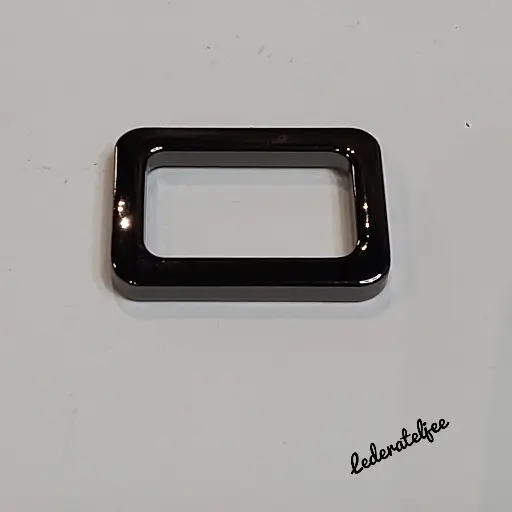 H138 Ring 2cm Gun Metal
