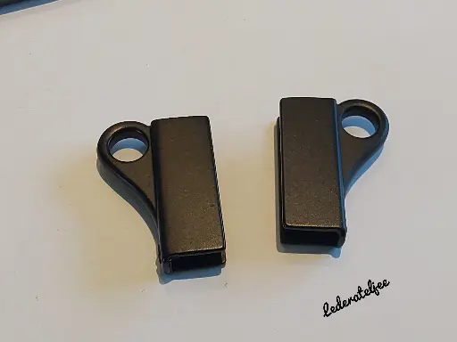 H157 Soufflethaak Zwart